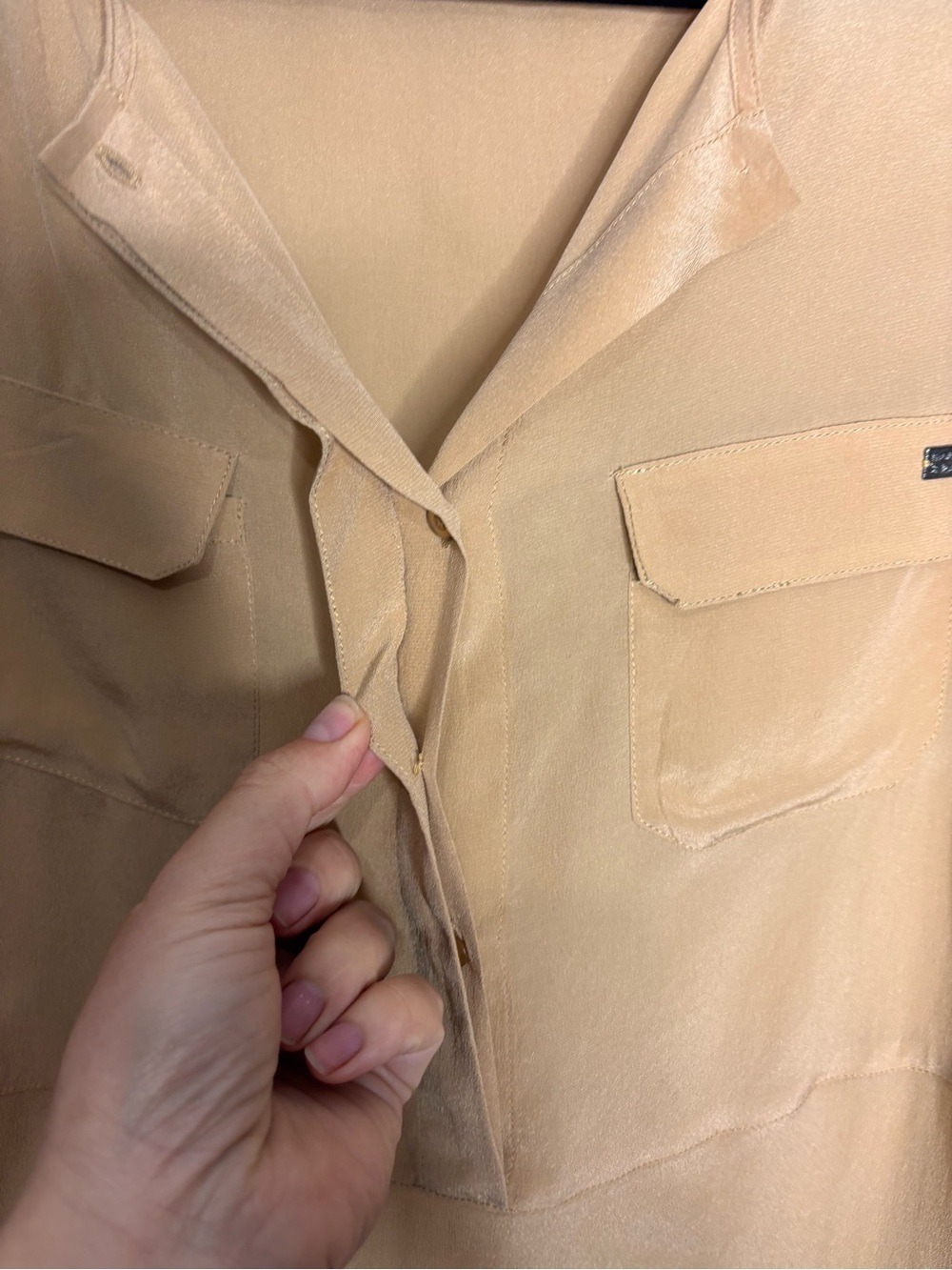 Monk & Lou Sleeveless Silk Utility Blouse V Neckline Camel, size S - Picture 5 of 10